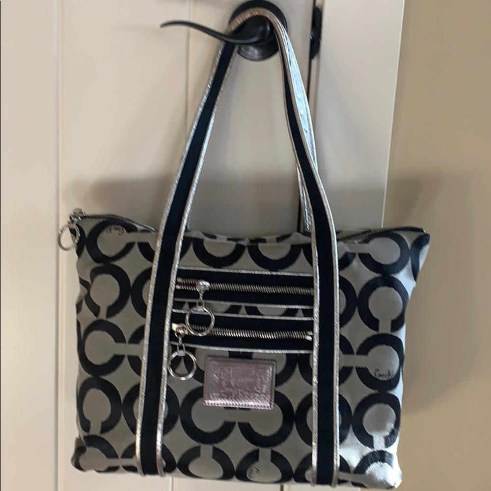 Coach poppy tote